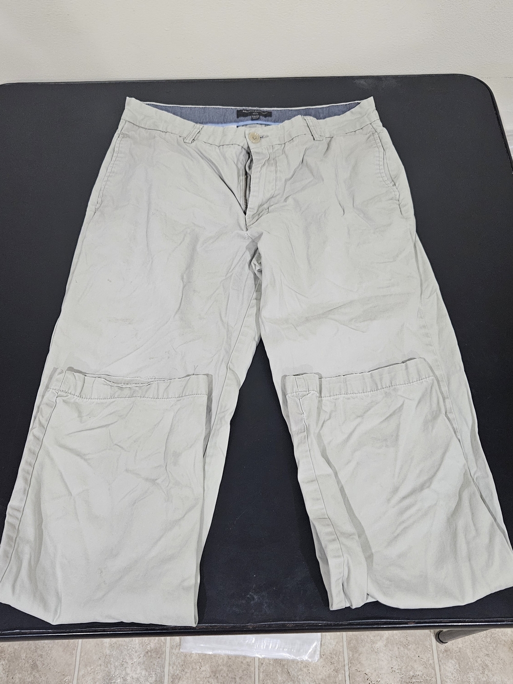 Banana Republic Gavin Chinos Pants Men's 32x32 Beige Preppy Khakis Flat Front